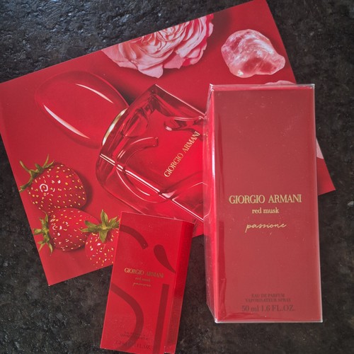 Giorgio armani red - giorgio,